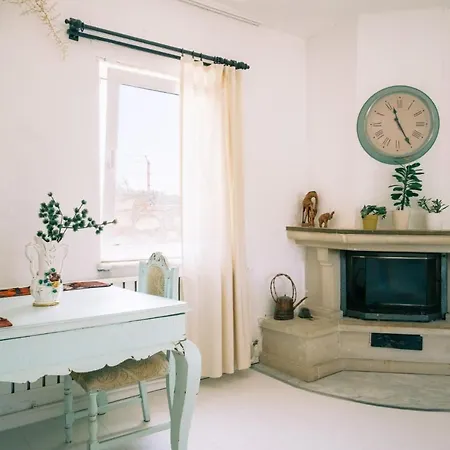 W Private Pool And Garden 15 Min To Beach Villa *